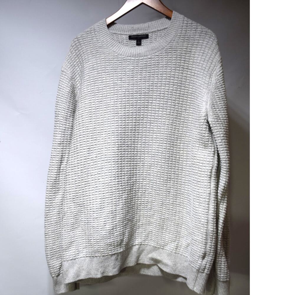 Banana Republic Men’s Large Gray Textured Cotton Blend Crewneck Sweater